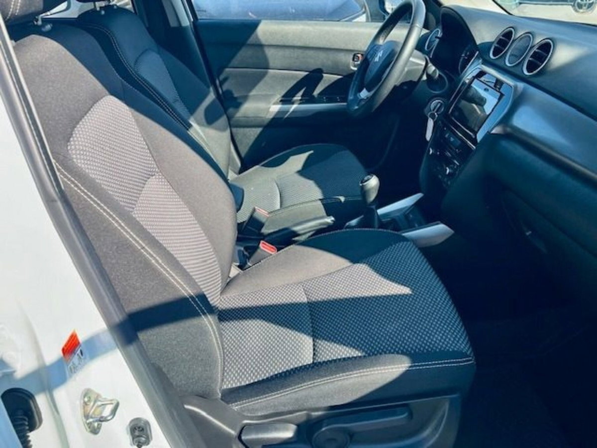 Suzuki Vitara 1.0 Boosterjet Cool (10)