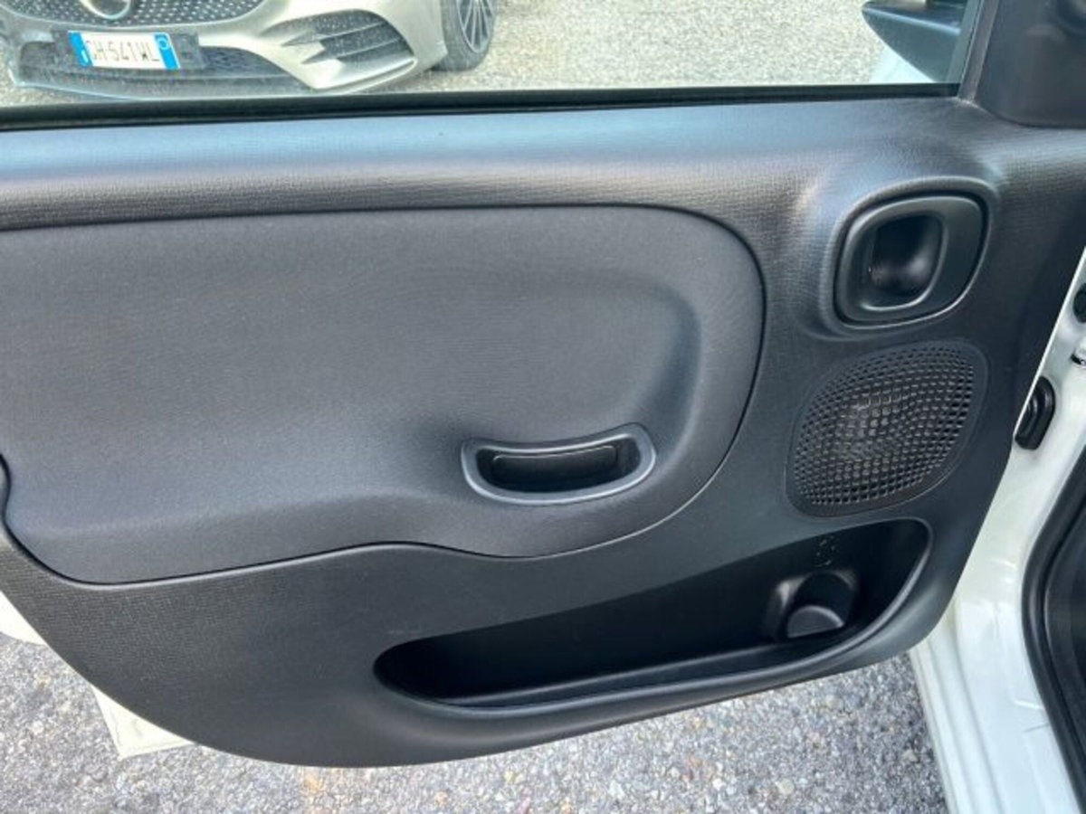 Fiat Panda 1.0 firefly hybrid s&s 70cv 5p.ti (16)