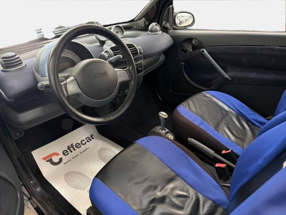 smart Fortwo 1000 45 kW MHD coupé pure (7)