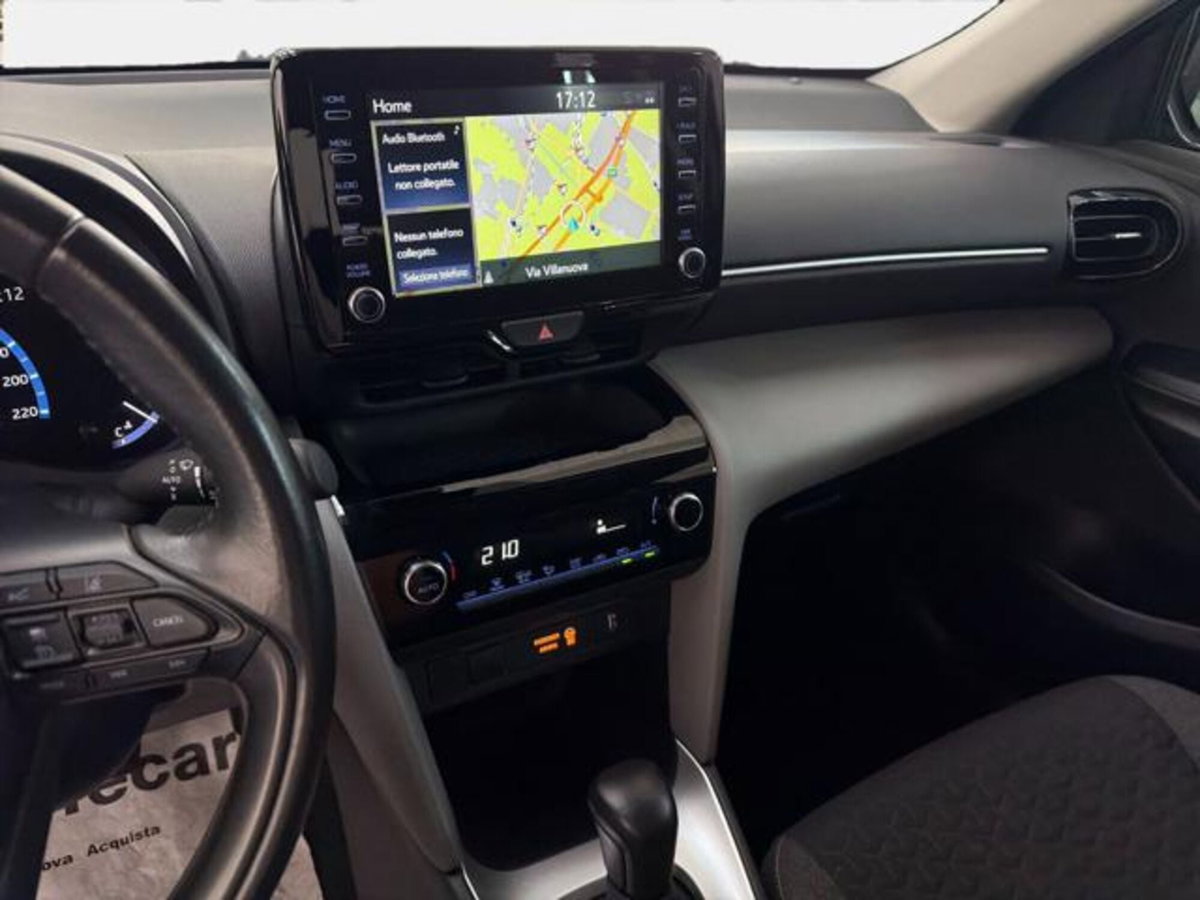 Toyota Yaris Cross 1.5h GR Sport Black Sky fwd 116cv e-cvt (10)
