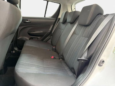 Suzuki Swift 1.2 VVT 5 porte B-Easy (13)