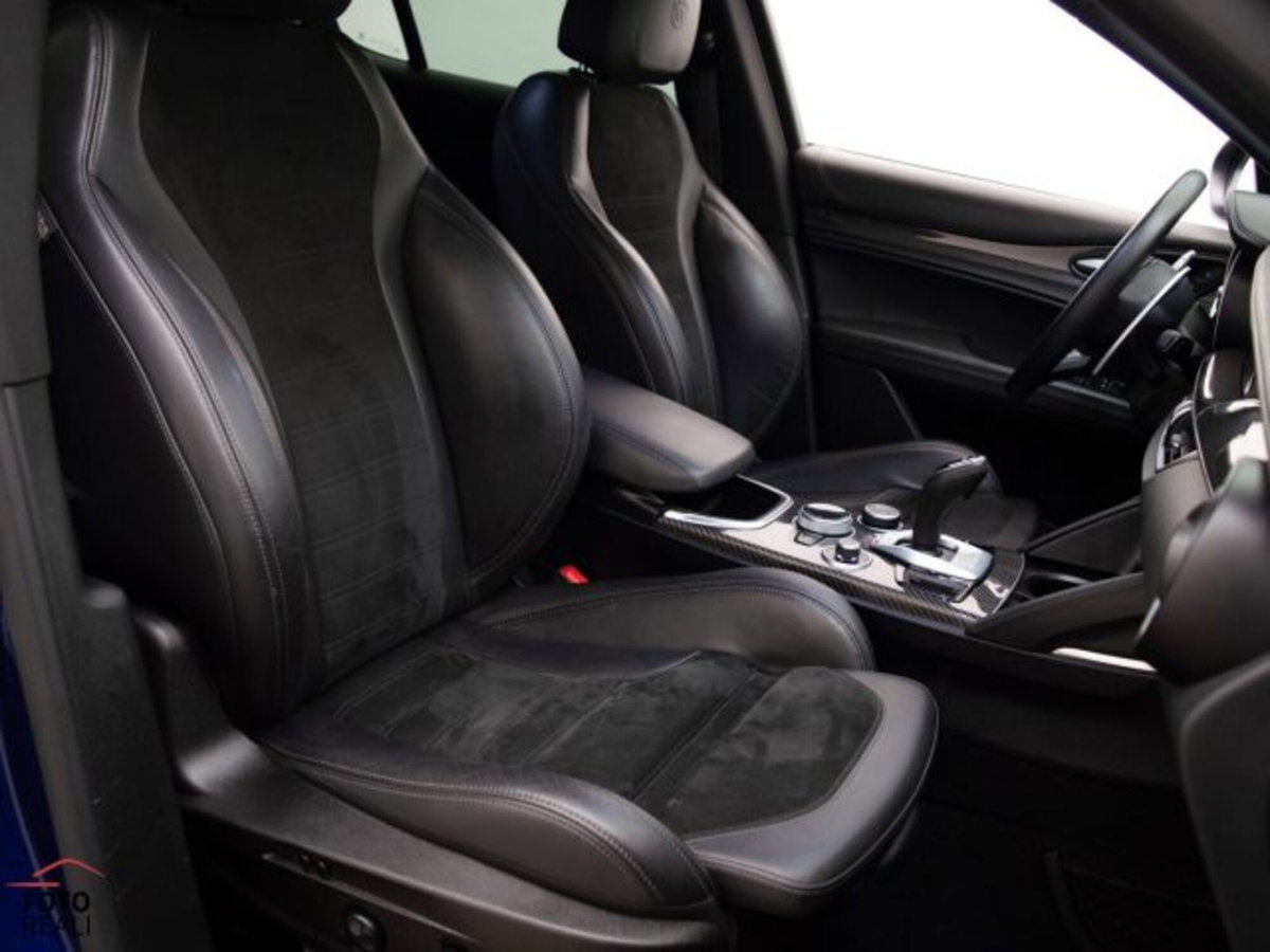 Alfa Romeo Stelvio Stelvio 2.2 Turbodiesel 210 CV AT8 Q4 Veloce (11)