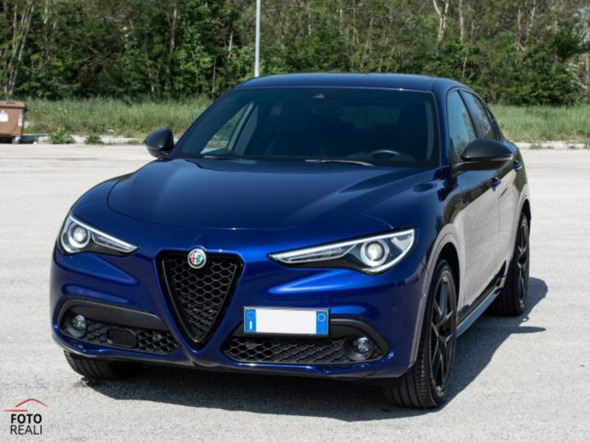 Alfa Romeo Stelvio Stelvio 2.2 Turbodiesel 210 CV AT8 Q4 Veloce (3)