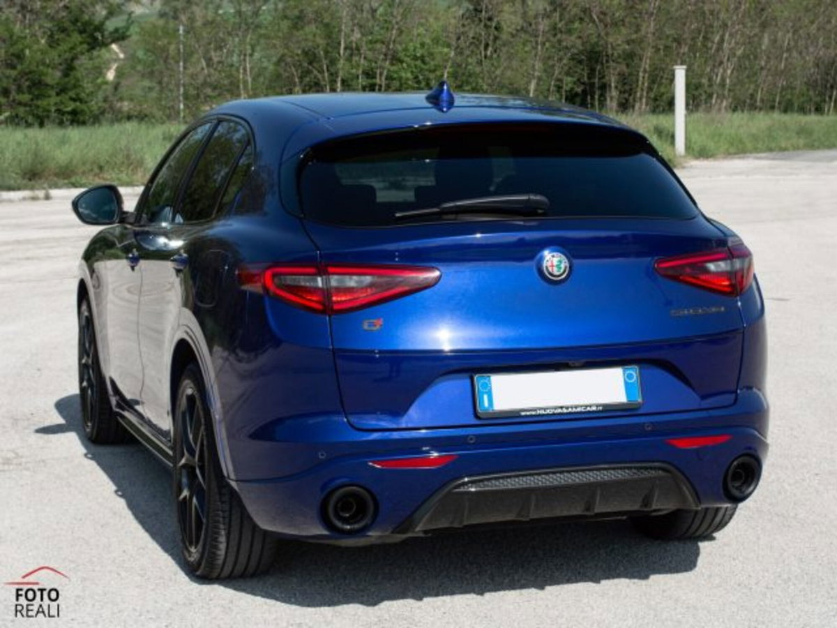 Alfa Romeo Stelvio Stelvio 2.2 Turbodiesel 210 CV AT8 Q4 Veloce (4)