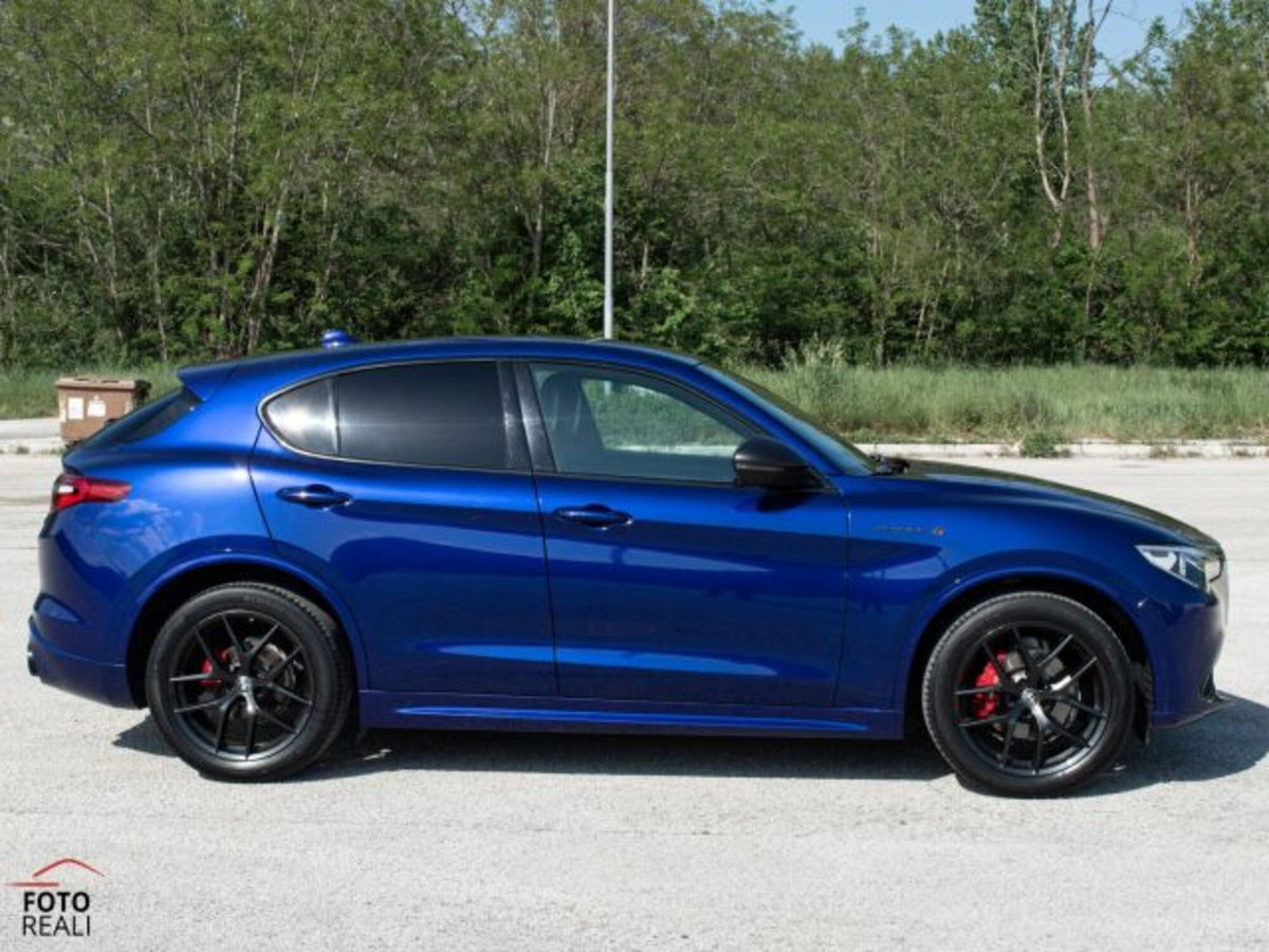 Alfa Romeo Stelvio Stelvio 2.2 Turbodiesel 210 CV AT8 Q4 Veloce (7)