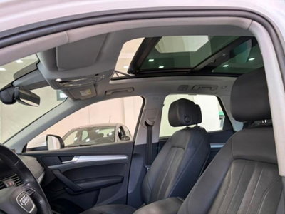 Audi Q5 2.0 TDI quattro S tronic Business (10)