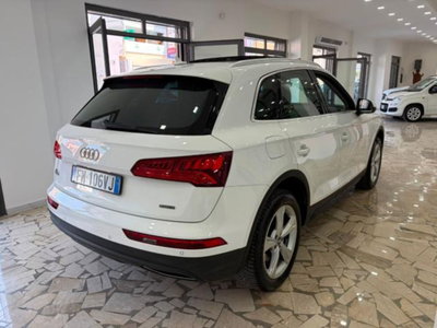 Audi Q5 2.0 TDI quattro S tronic Business (6)