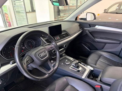 Audi Q5 2.0 TDI quattro S tronic Business (7)