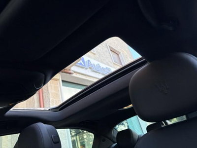 Maserati Ghibli Ghibli MHEV 330 CV GT (10)