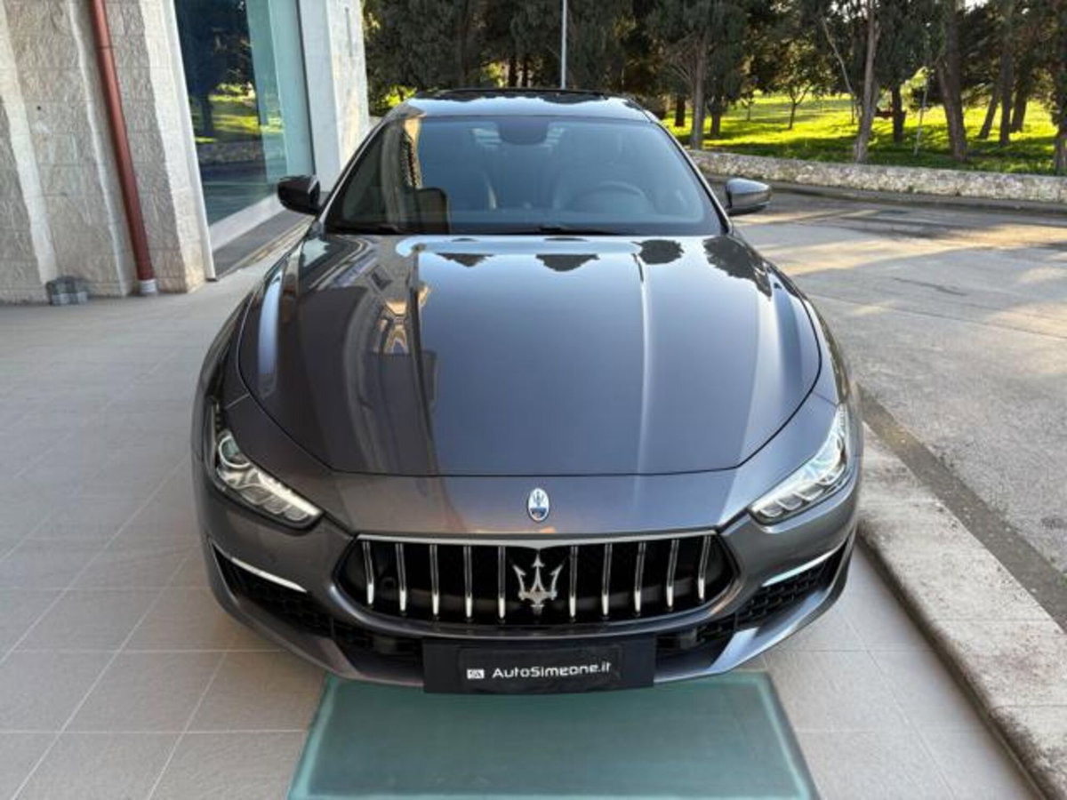 Maserati Ghibli Ghibli MHEV 330 CV GT (2)