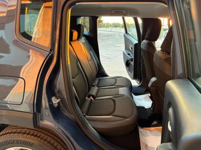Jeep Renegade 1.6 Mjt 130 CV Limited (10)