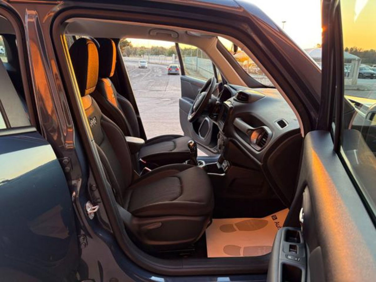 Jeep Renegade 1.6 Mjt 130 CV Limited (9)