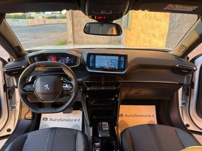 Peugeot 2008 BlueHDi 130 S&S EAT8 Allure Pack (13)
