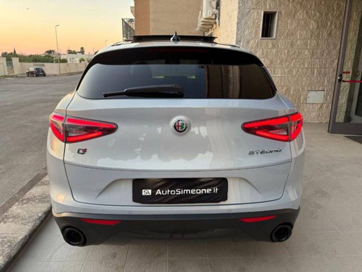 Alfa Romeo Stelvio Stelvio 2.2 Turbodiesel 190 CV AT8 Q4 Sprint (6)