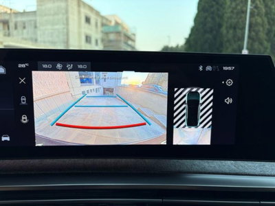 Peugeot 3008 1.2 hybrid GT Exclusive 145cv e-dcs6 (14)