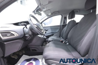 Lancia Ypsilon 1.0 FireFly 5 porte S&S Hybrid Ecochic Gold (20)