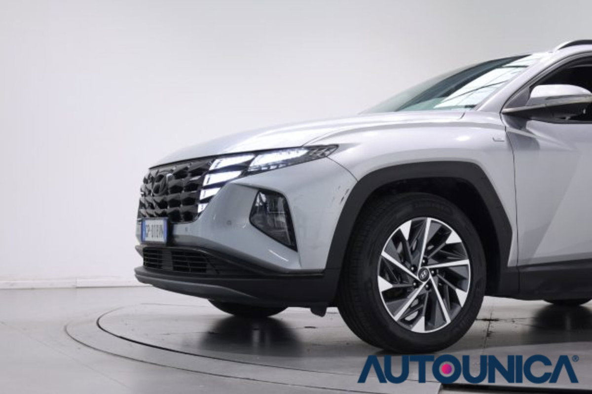 Hyundai Tucson 1.6 crdi 48V Xline 2wd dct (10)
