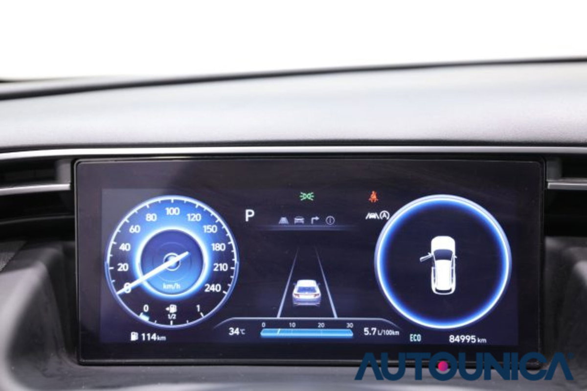 Hyundai Tucson 1.6 crdi 48V Xline 2wd dct (8)