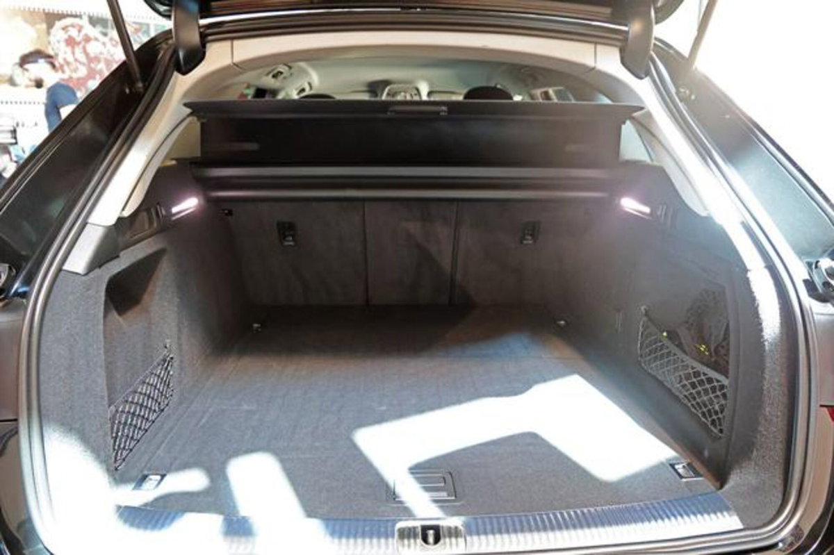 Audi A4 Allroad Allroad 40 2.0 tdi mhev Identity Contrast quattro 204cv s-tronic (12)