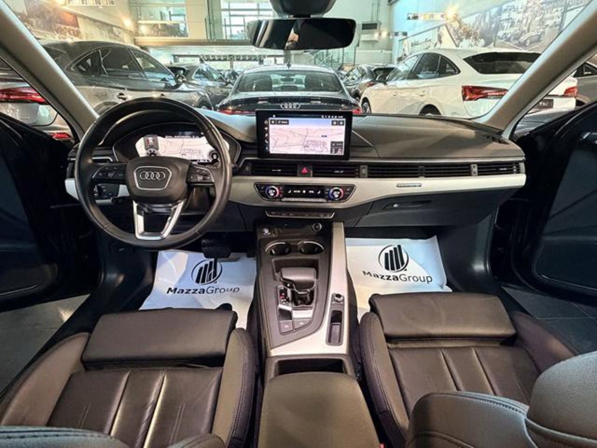 Audi A4 Allroad Allroad 40 2.0 tdi mhev Identity Contrast quattro 204cv s-tronic (15)