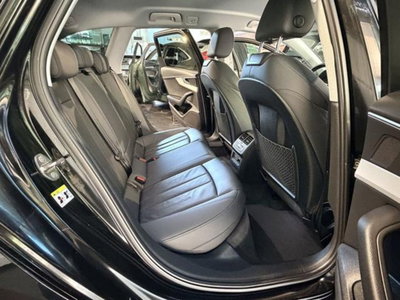 Audi A4 Allroad Allroad 40 2.0 tdi mhev Identity Contrast quattro 204cv s-tronic (19)