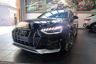 Audi A4 Allroad Allroad 40 2.0 tdi mhev Identity Contrast quattro 204cv s-tronic (7)