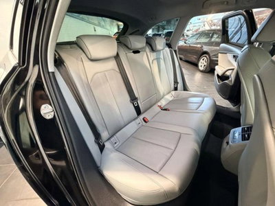 Audi A4 Allroad Allroad 40 2.0 tdi mhev Identity Contrast quattro 204cv s-tronic (19)