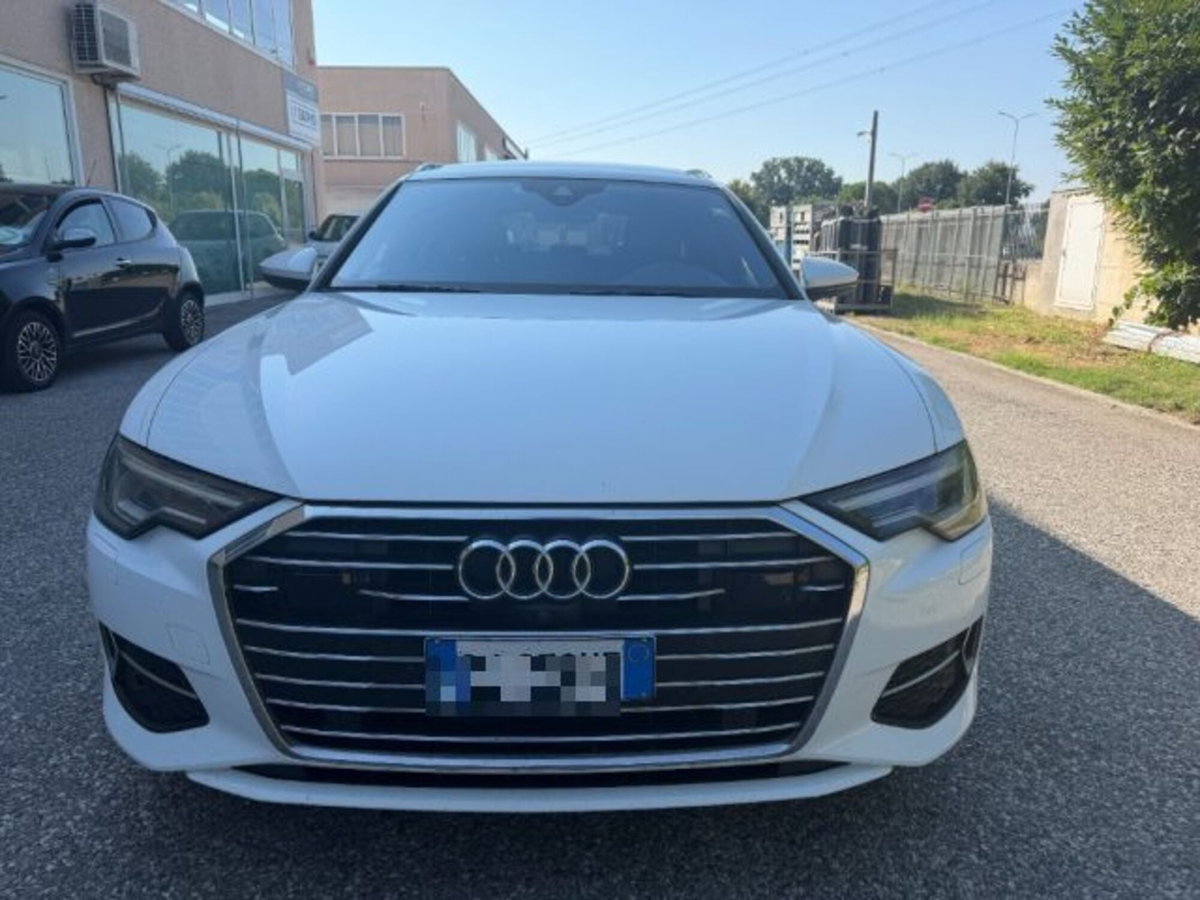 Audi A6 Avant 40 2.0 TDI quattro ultra S tronic Design (2)