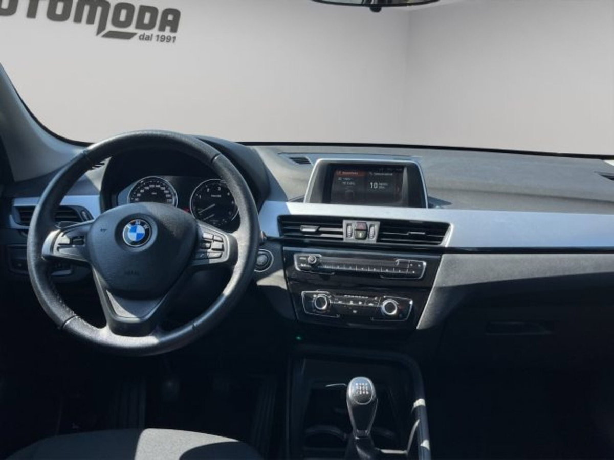 BMW X1 sDrive 18d Msport (10)