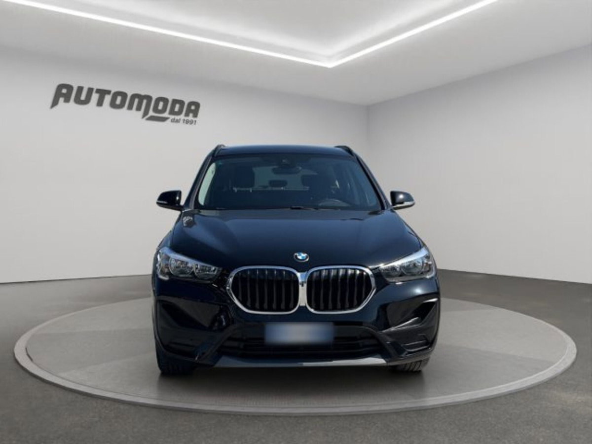 BMW X1 sDrive 18d Msport (2)