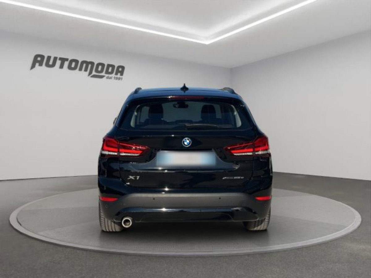 BMW X1 xDrive25e Advantage (5)