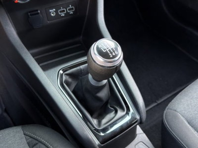 Renault Clio 1.0 tce Techno Gpl 100cv (14)