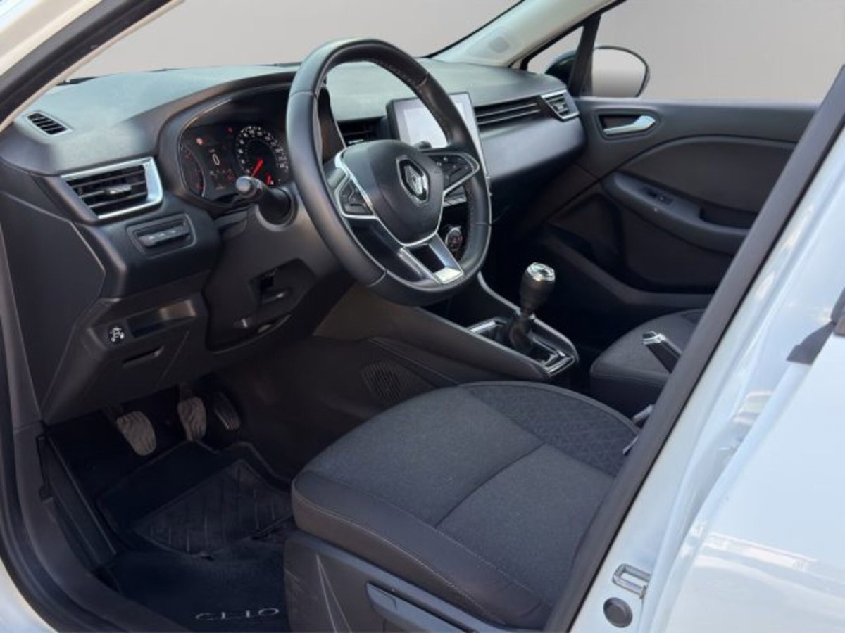 Renault Clio 1.0 tce Techno Gpl 100cv (7)
