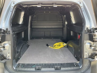 Volkswagen Veicoli Commerciali ID.Buzz Cargo (15)