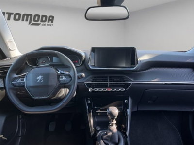 Peugeot 2008 BlueHDi 110 S&S Allure (10)