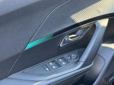 Peugeot 2008 BlueHDi 110 S&S Allure (17)