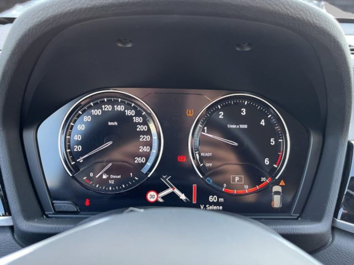 BMW X1 sDrive18d xLine Plus (12)