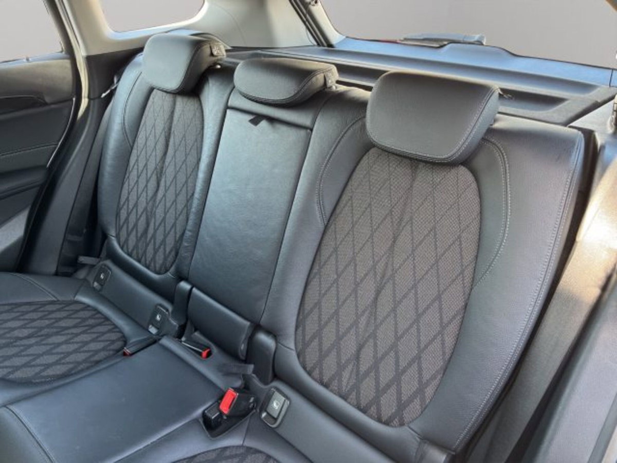 BMW X1 sDrive18d xLine Plus (8)