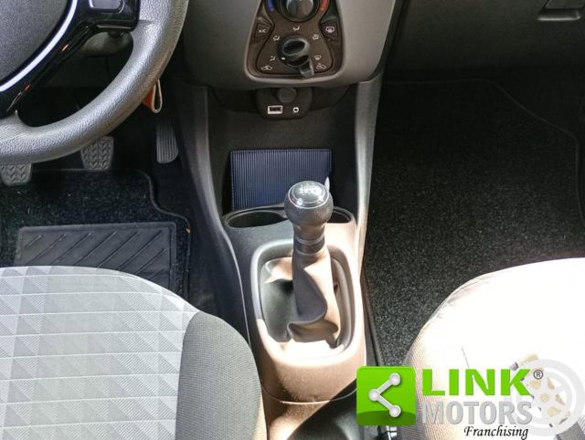 Peugeot 108 72 5 porte Allure (20)