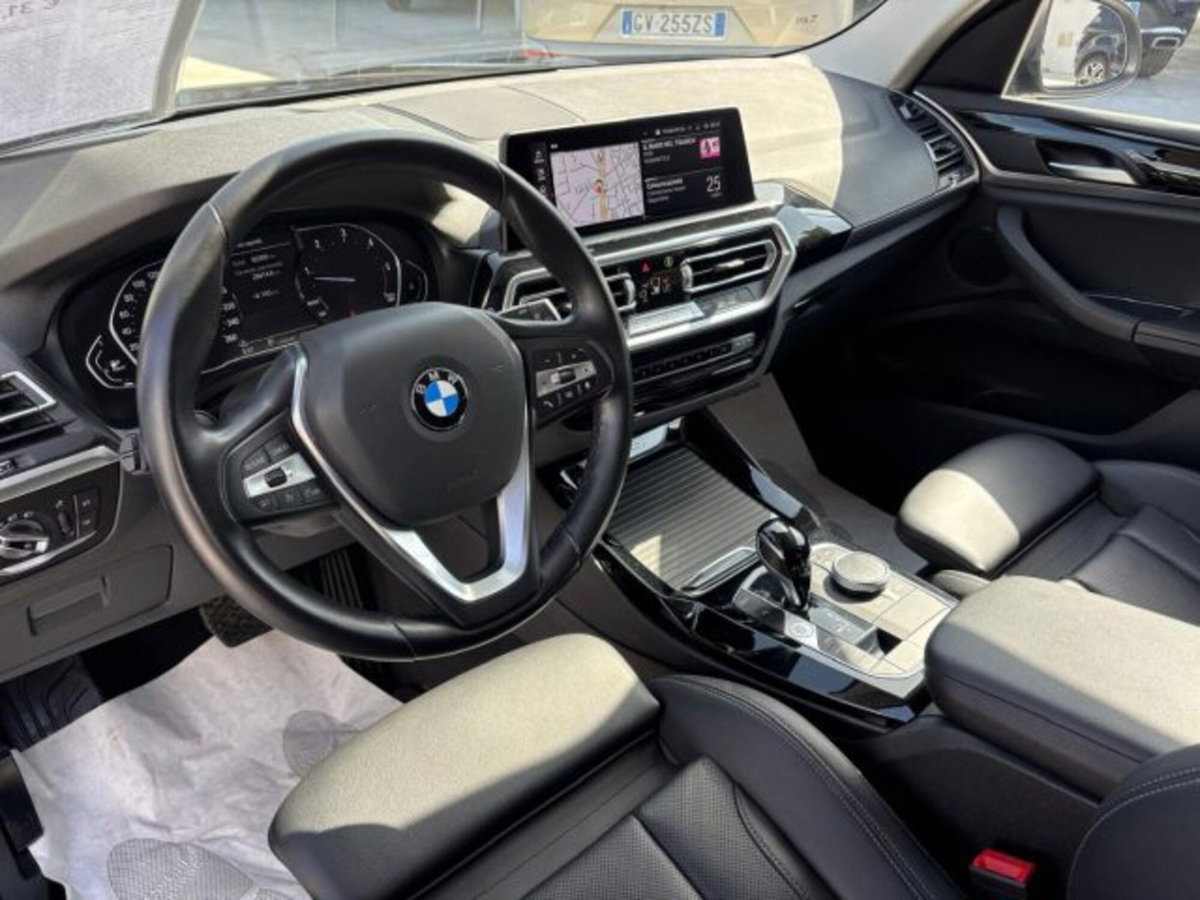 BMW X3 sDrive18d 48V Msport (8)