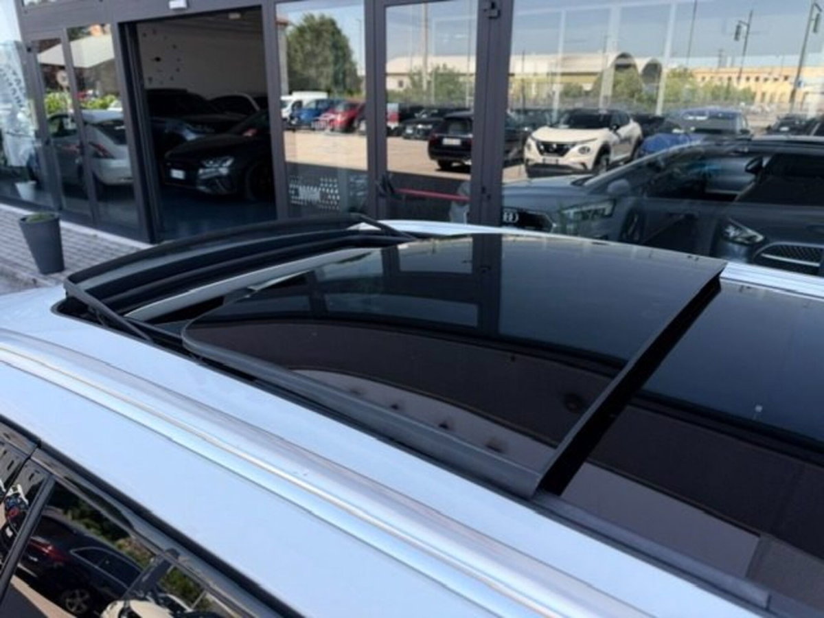 Volvo V60 Cross Country 2.0 b4 Ultimate awd auto (19)