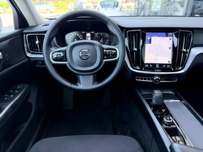 Volvo V60 Cross Country 2.0 b4 Ultimate awd auto (9)