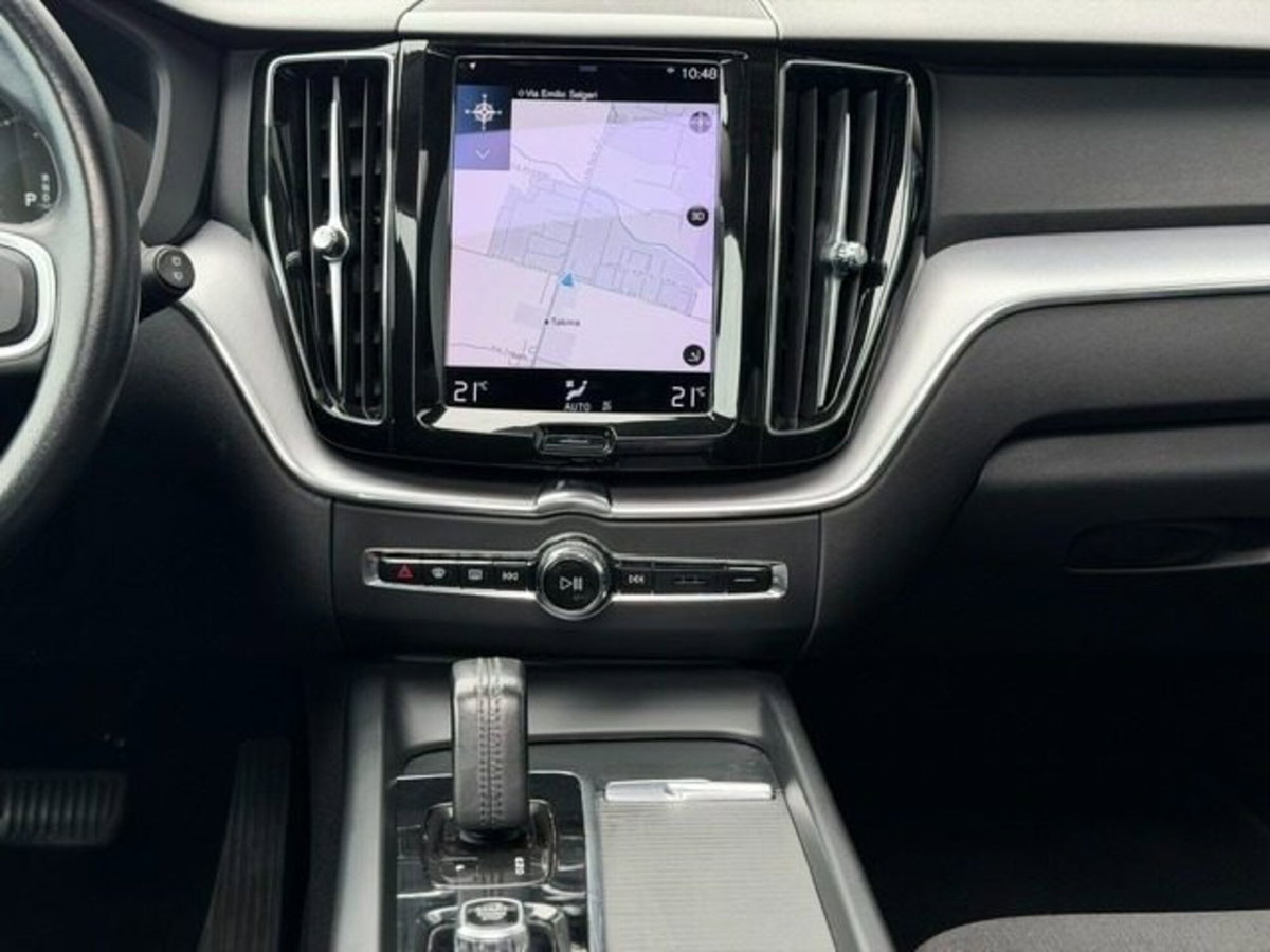 Volvo XC60 B4 Geartronic Momentum (11)