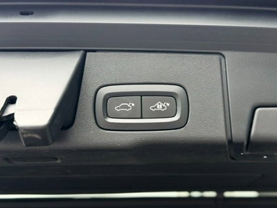 Volvo XC60 B4 Geartronic Momentum (19)