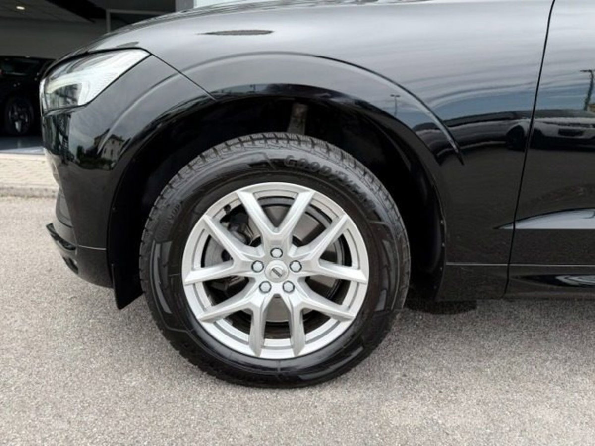 Volvo XC60 B4 Geartronic Momentum (20)
