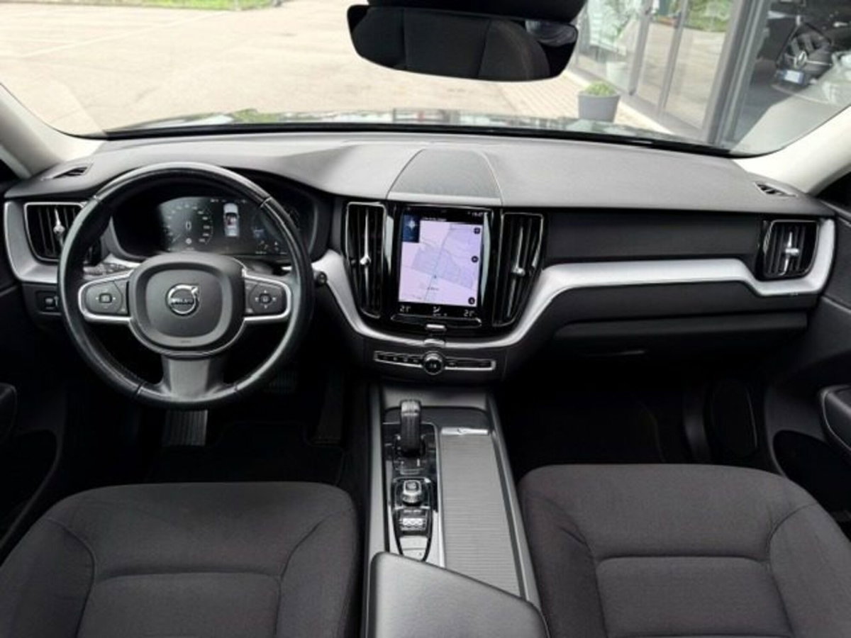 Volvo XC60 B4 Geartronic Momentum (9)