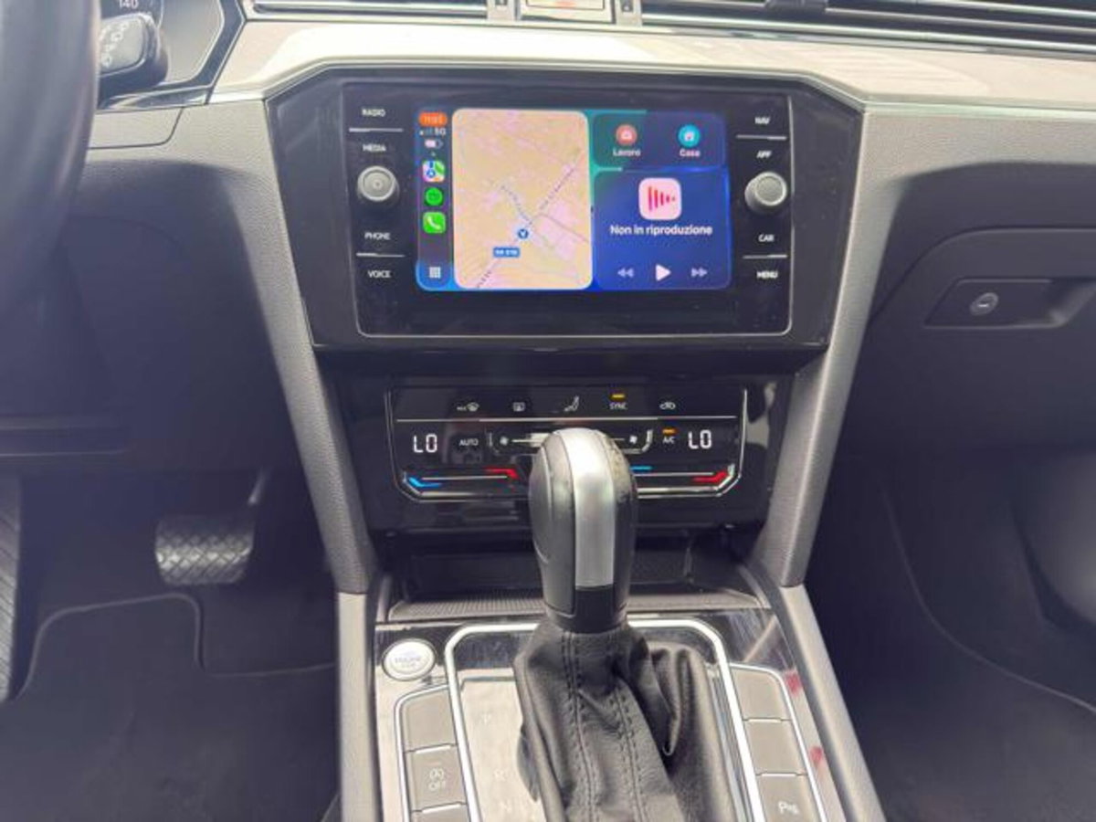 Volkswagen Passat Variant 2.0 TDI SCR 122 CV EVO DSG Business (12)
