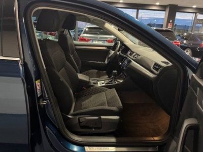 Skoda Superb Station Wagon 2.0 TDI EVO 150 CV SCR DSG Wagon Executive (16)