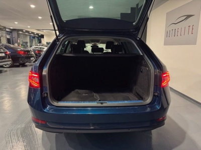 Skoda Superb Station Wagon 2.0 TDI EVO 150 CV SCR DSG Wagon Executive (20)