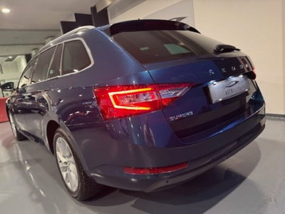 Skoda Superb Station Wagon 2.0 TDI EVO 150 CV SCR DSG Wagon Executive (5)